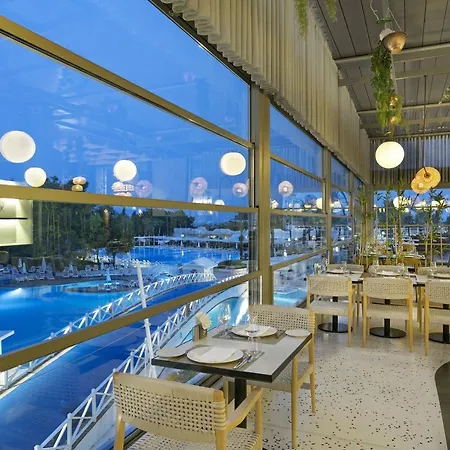 Titanic Deluxe Lara Resort 5*